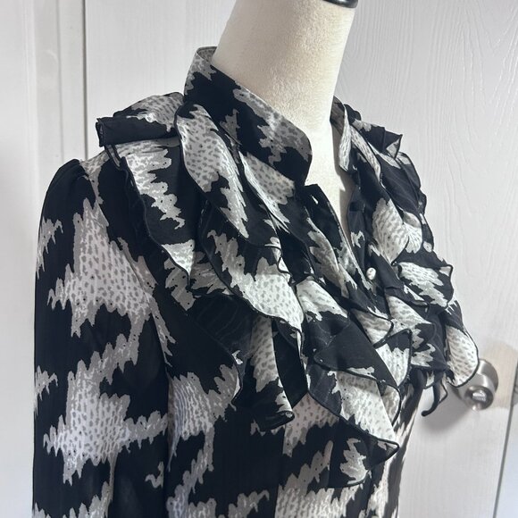 Go International Ruffled Lightweight Blouse - Picture 5 of 6